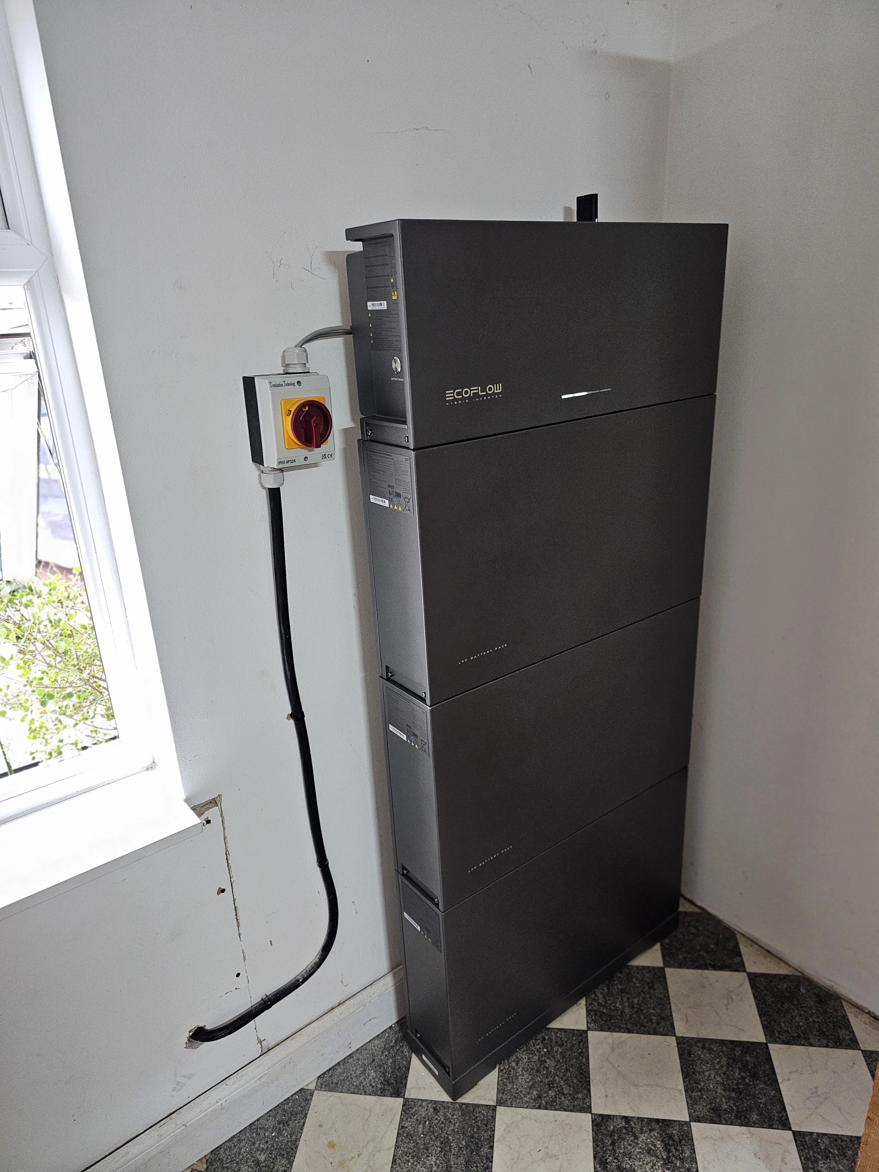 Battery & Inverter Images - Image 7