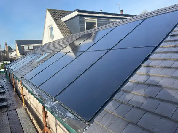 In-roof panels on an extension