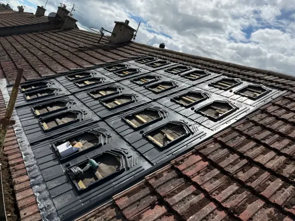 In-roof trays going down mid-install